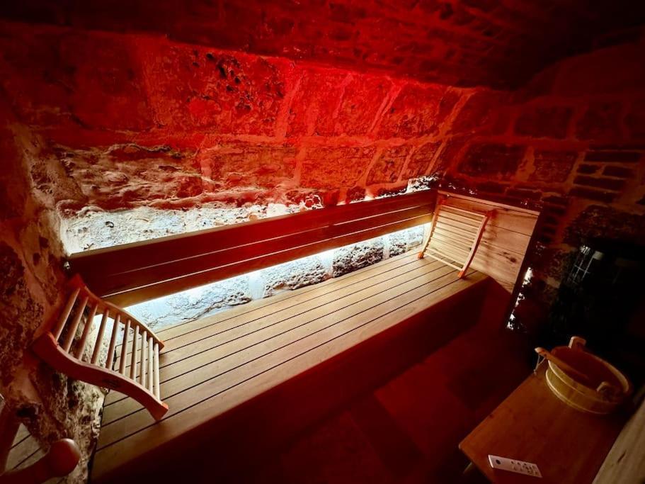 Sauna & Balneo Au Coeur De รูออง ภายนอก รูปภาพ